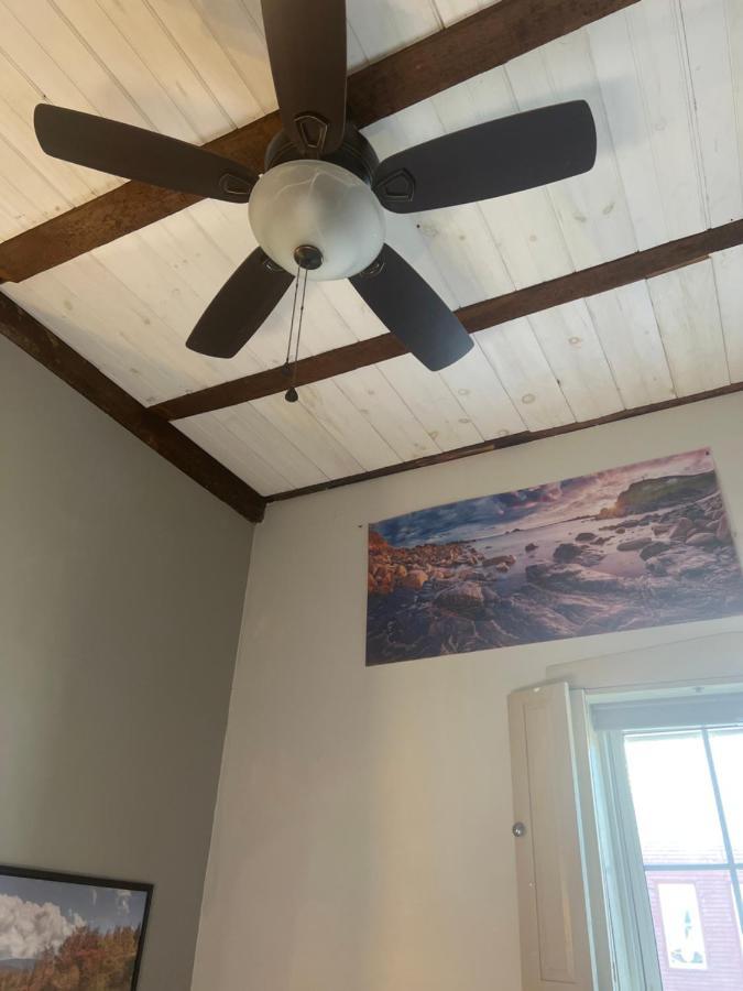First Floor Apt With River View Hallowell Exterior photo